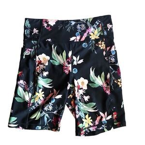 Tahari Sport athletic walking training shorts stretch black floral